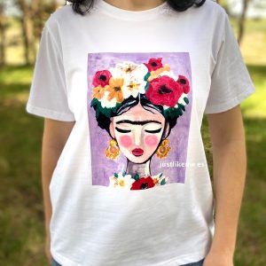 camiseta frida lila