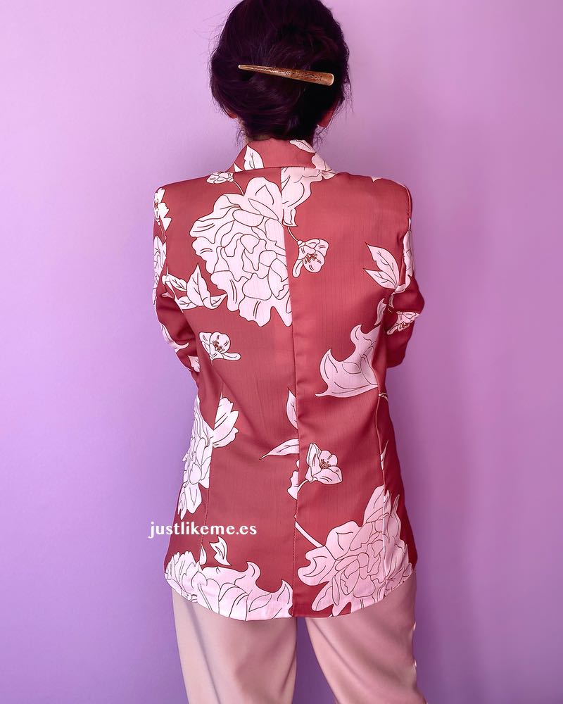 blazer-recta-estampada-coral_5.jpg