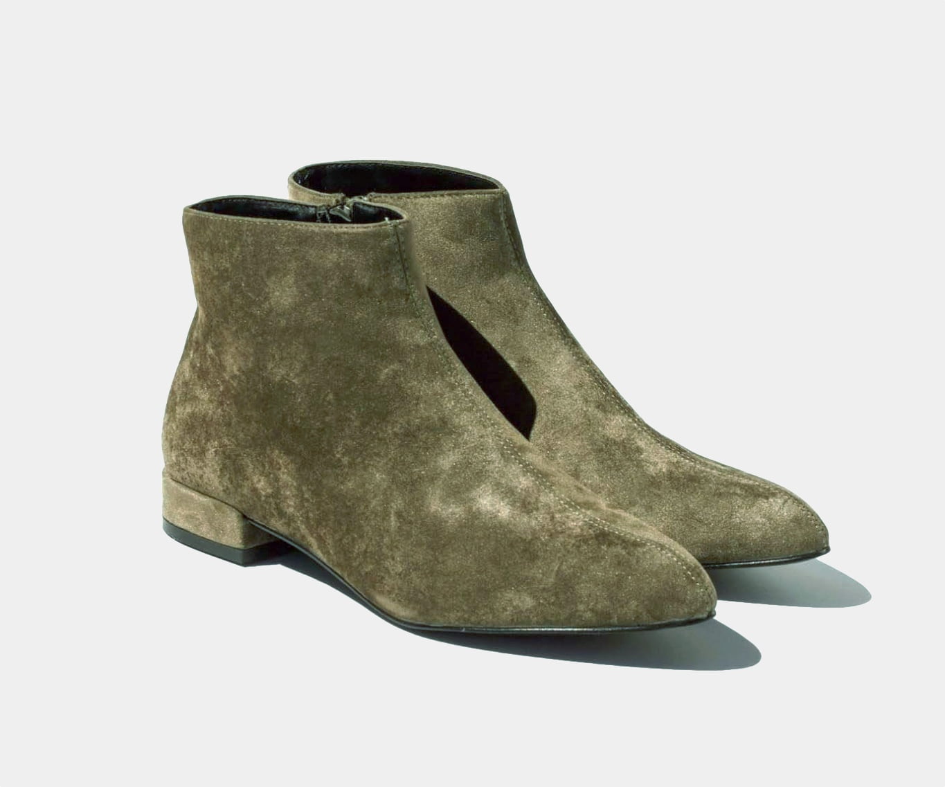 botin-terciopelo-kaki.jpg